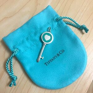 Tiffany & Co Tiffany Keys Heart Key Pendant in Tiffany Blue